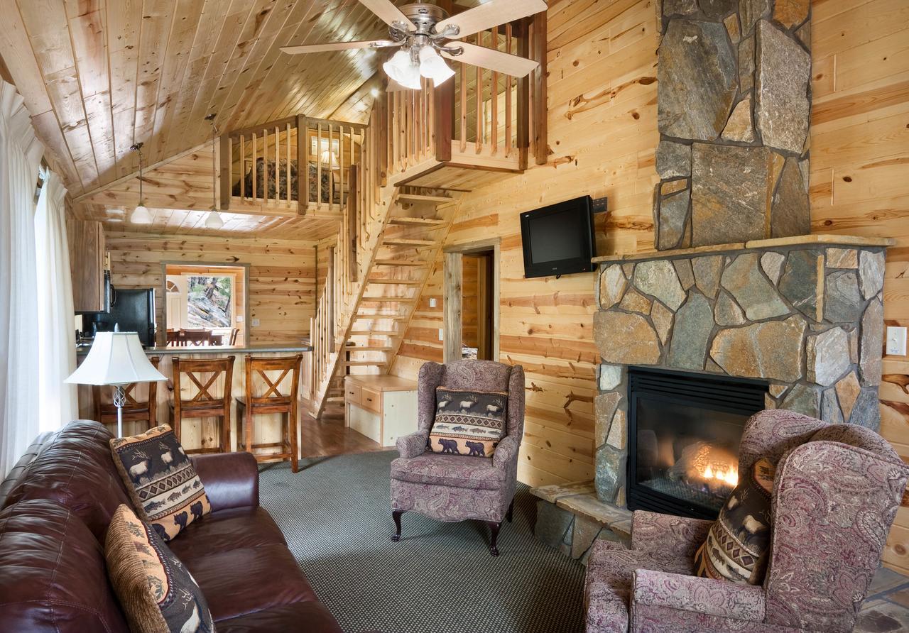 Rock Crest Lodge & Cabins Кастер Екстер'єр фото
