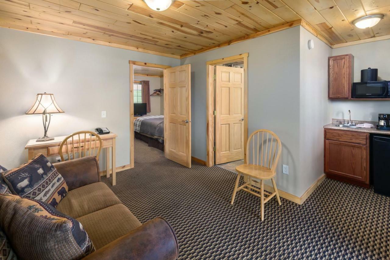 Rock Crest Lodge & Cabins Кастер Екстер'єр фото